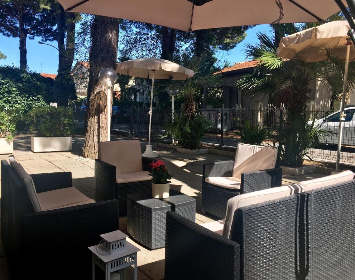 קרביה Alice Hotel מראה חיצוני תמונה