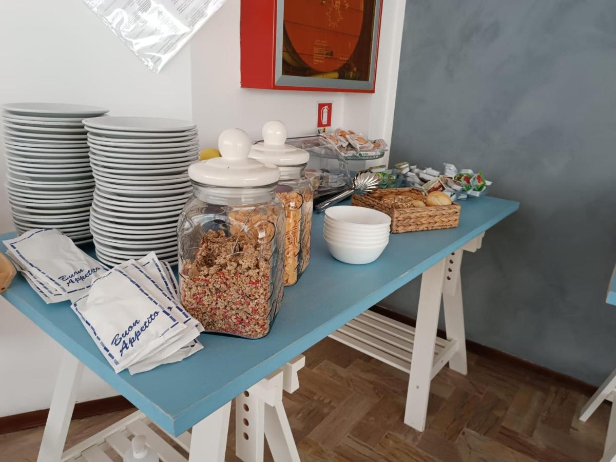 קרביה Alice Hotel מראה חיצוני תמונה
